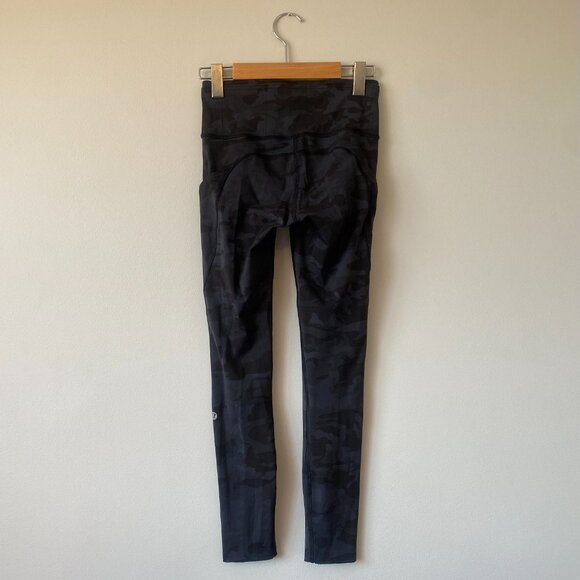 Lululemon Fast and Free High Rise Tight 25" Inseam, Ladies/Women's Size 4 - Picture 4 of 6